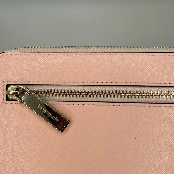 Kate Spade Staci Medium L Zip Wristlet LIKE NEW 💗 - Picture 8 of 11